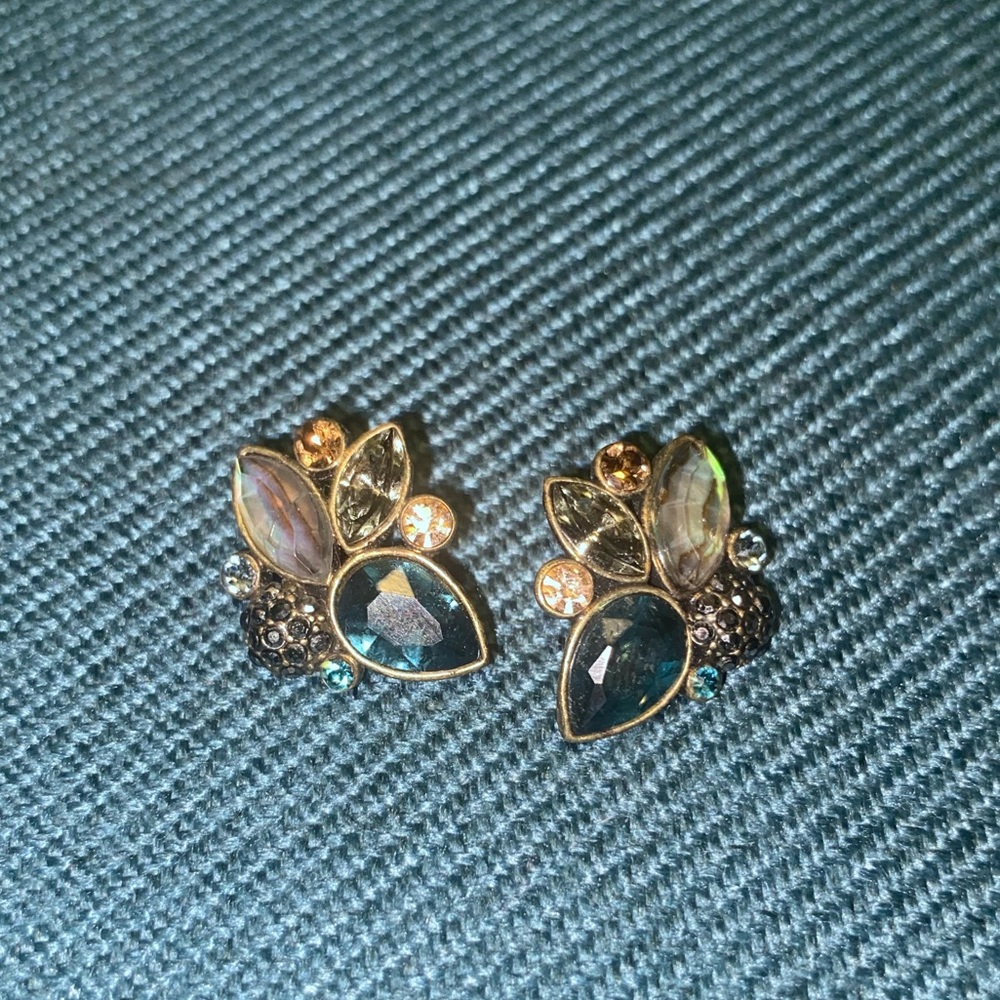 Chloe & Isabel Studs